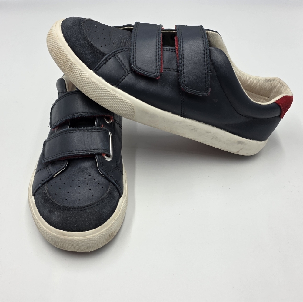Mini Boden boys' navy leather sneakers size 3